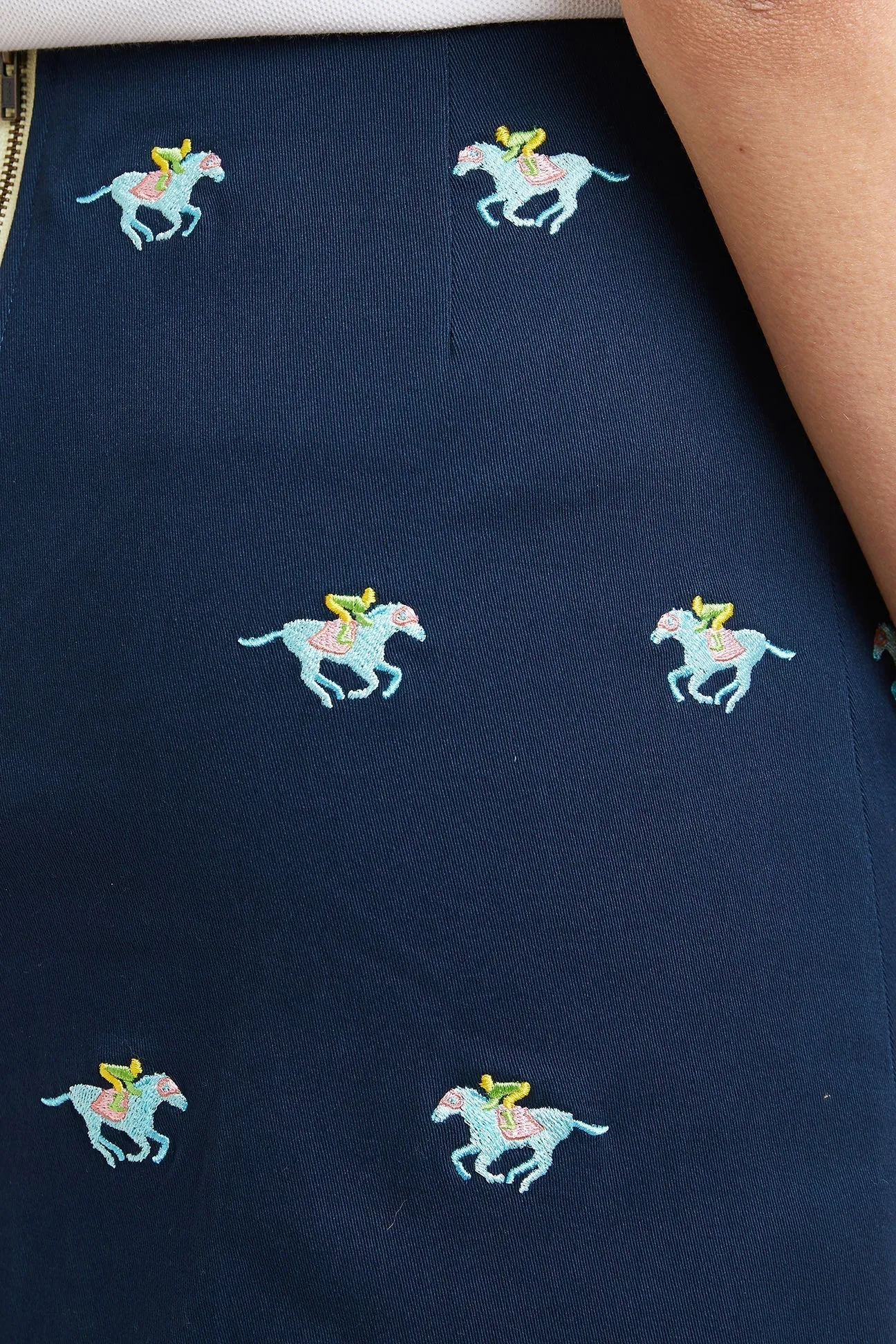 Ali Skirt Stretch Twill Nantucket Navy with Racing Horses