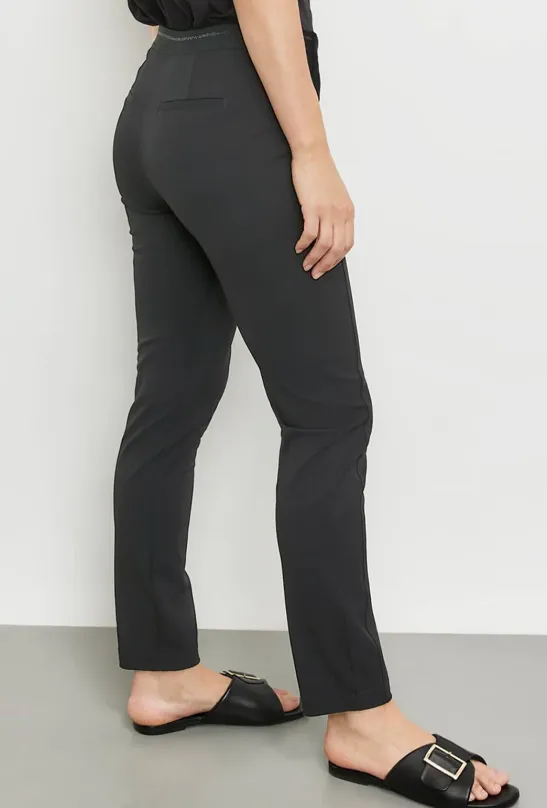 GERRY WEBER<BR>
Straight Fit Trousers<BR>
Black/Navy<BR>